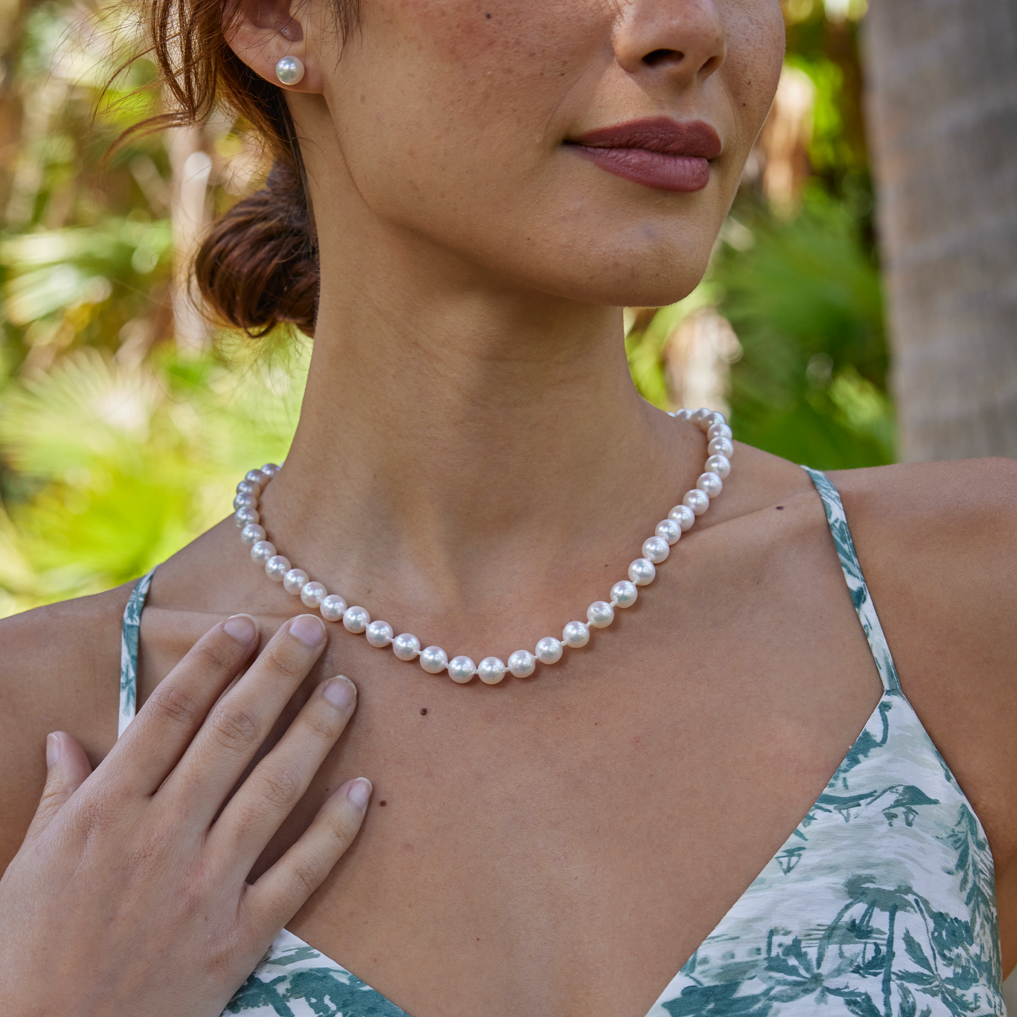 17-19 Akoya White Pearl Strand with White Gold Clasp - 8.5-9.5mm – Maui  Divers Jewelry