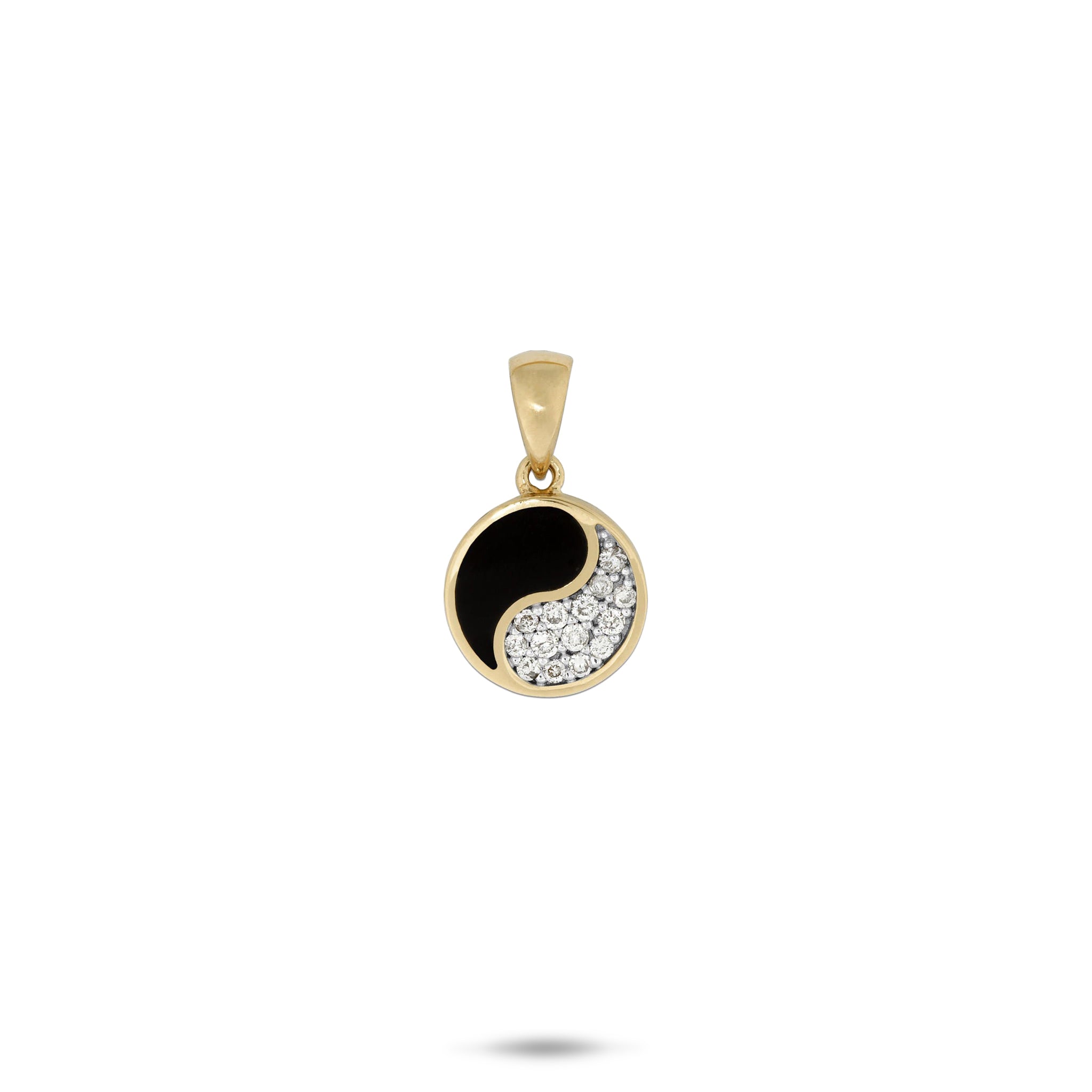 Yin-Yang-Anhänger mit schwarzer Koralle in Gold mit Diamanten – 10 mm