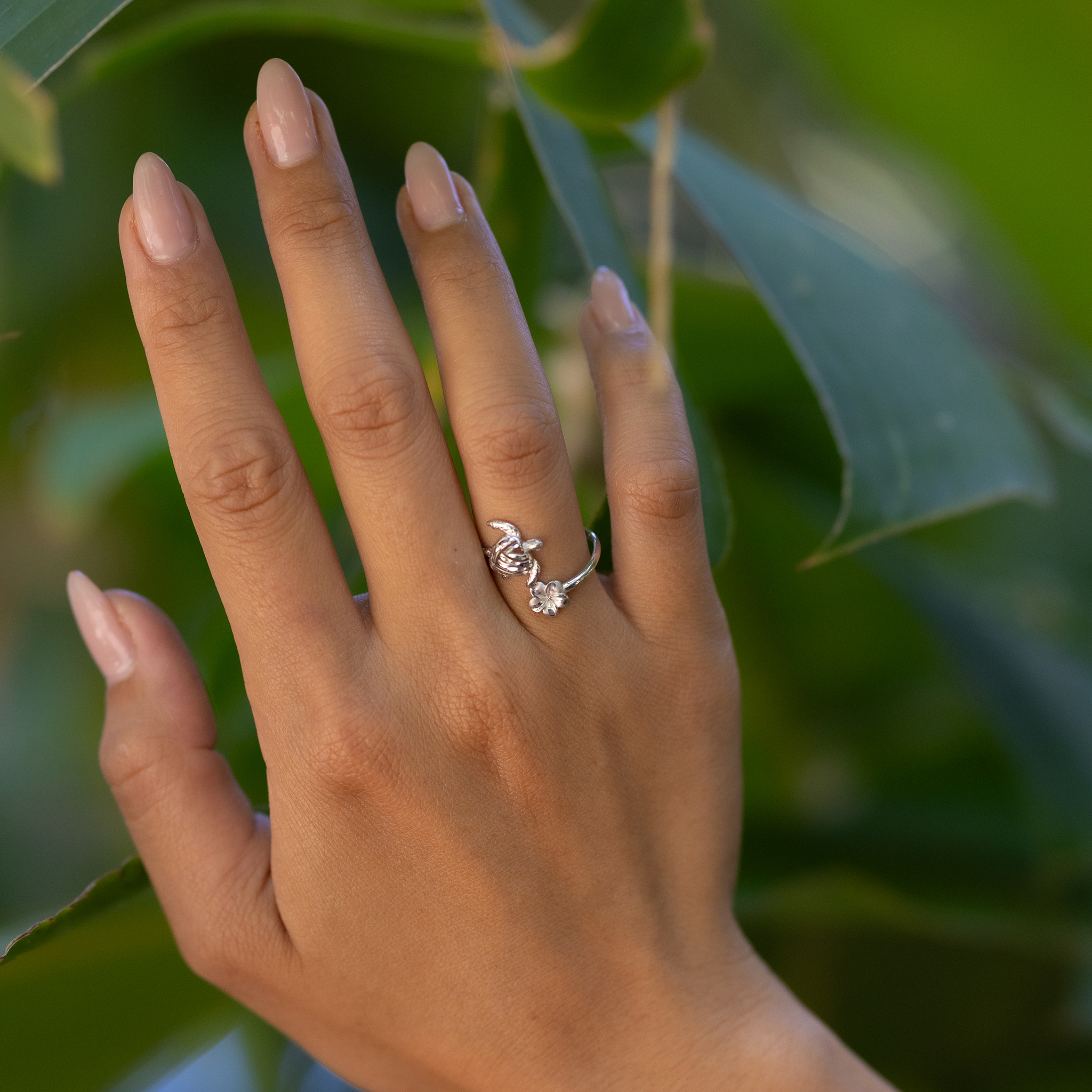 Honu and Plumeria Ring in Sterling Silver