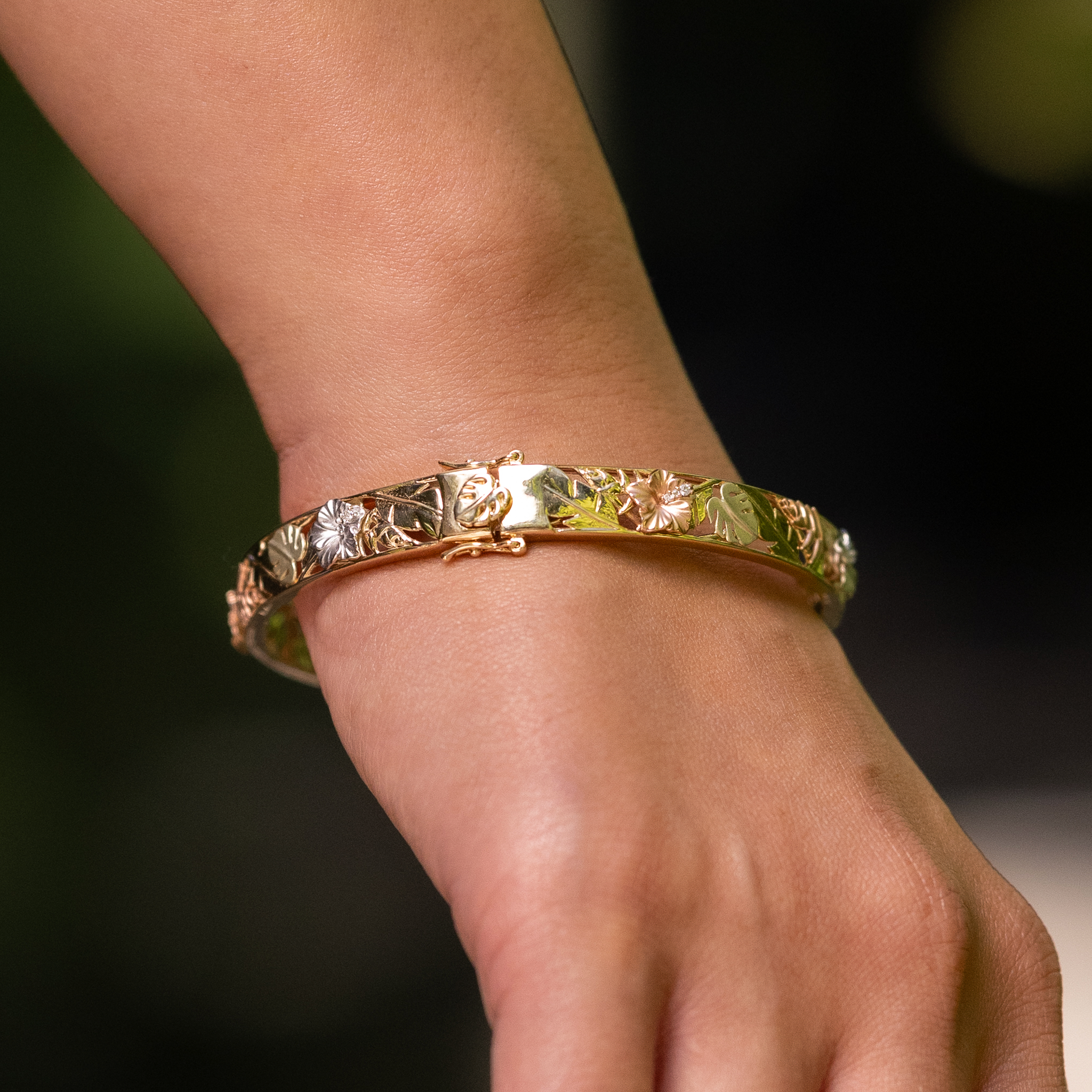 Hawaiian Gardens Hibiscus Bracelet in Four Tone Gold with Diamonds - 8mm