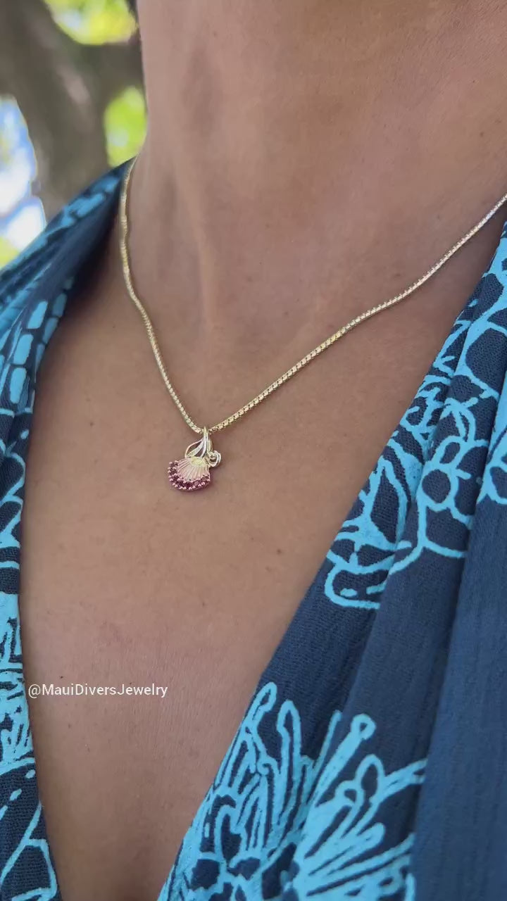 ʻŌhiʻa Lehua Ruby Pendant in Two Tone Gold - 15mm